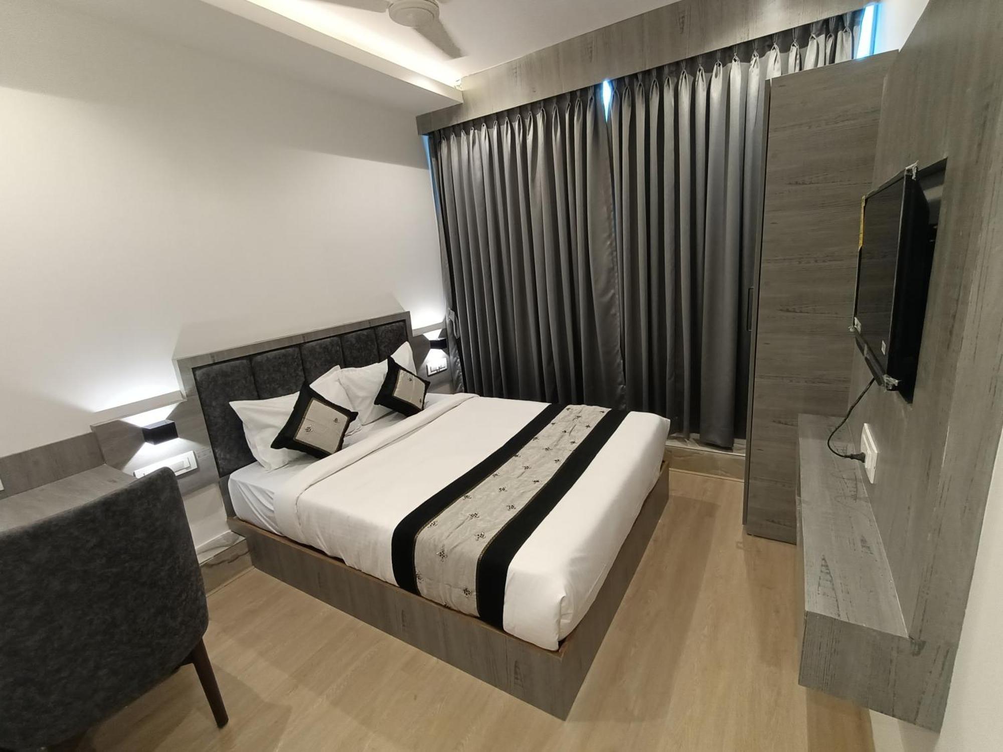 Hotel Beverly Palace Santacruz - Near Bkc - Mumbai Airport T1 Экстерьер фото
