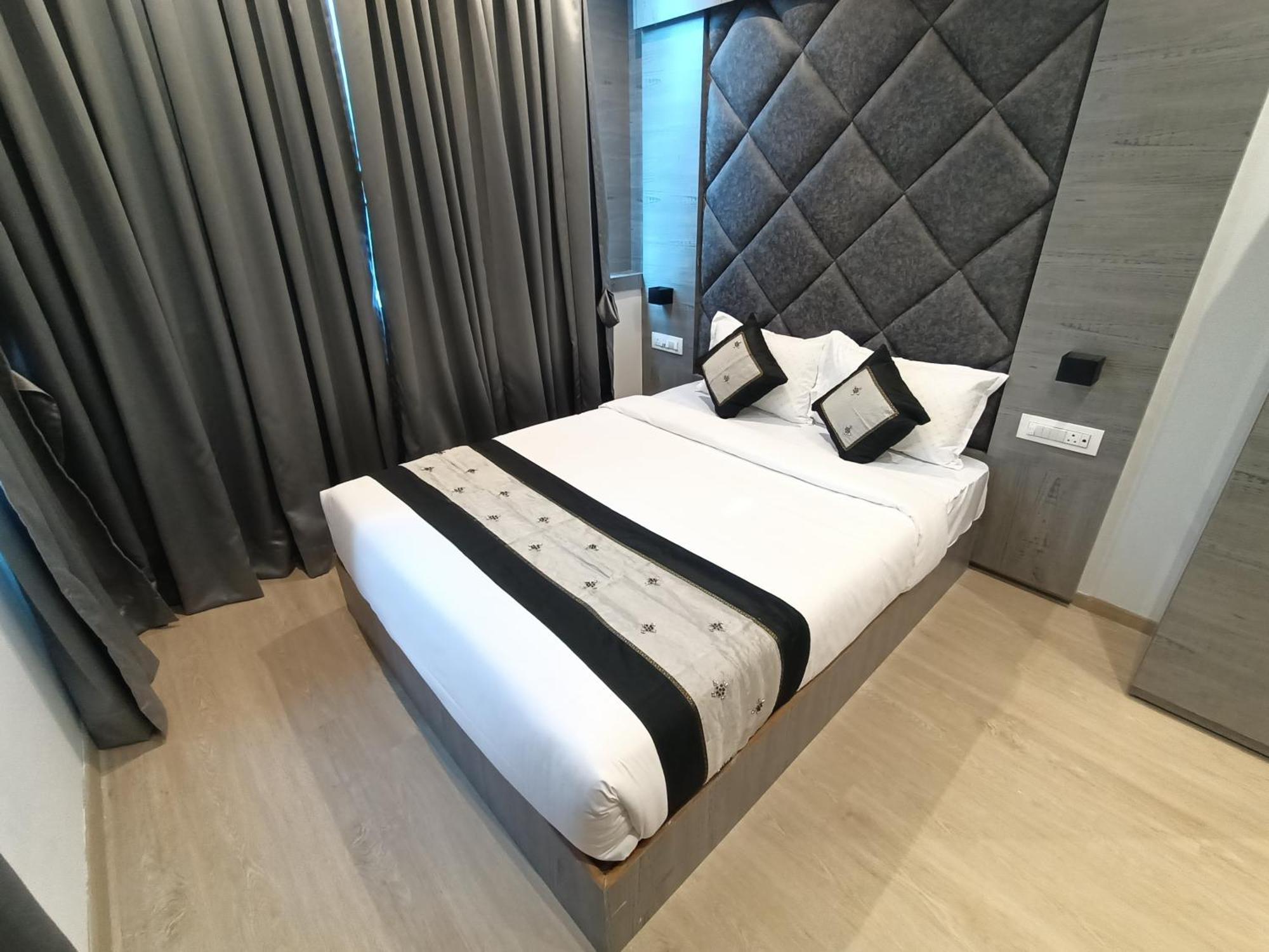 Hotel Beverly Palace Santacruz - Near Bkc - Mumbai Airport T1 Экстерьер фото
