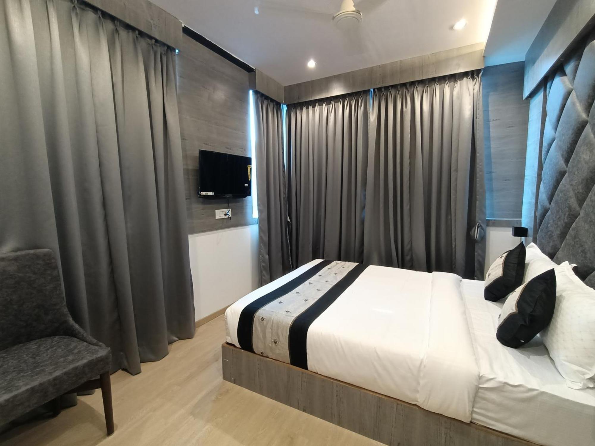 Hotel Beverly Palace Santacruz - Near Bkc - Mumbai Airport T1 Экстерьер фото