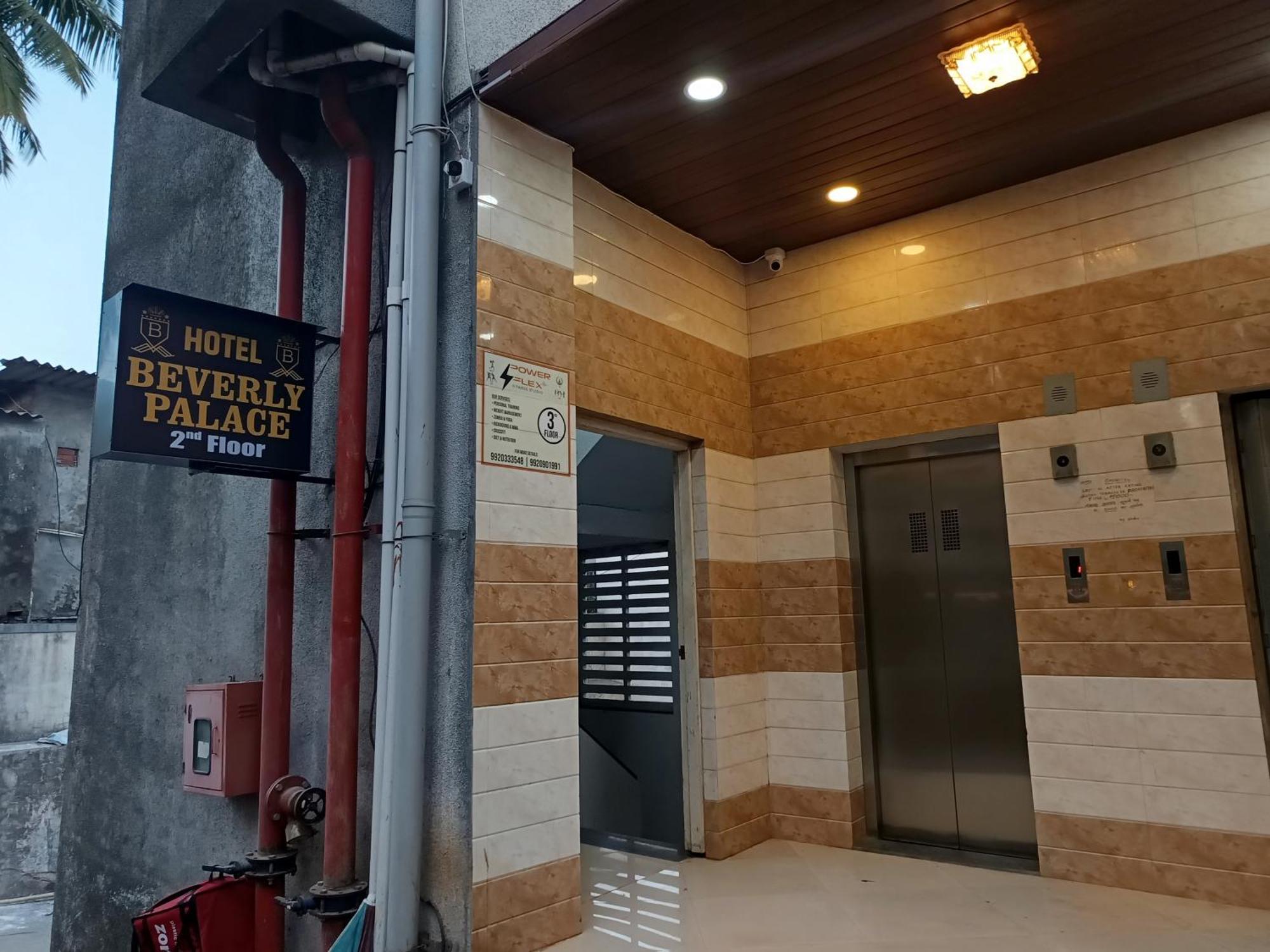 Hotel Beverly Palace Santacruz - Near Bkc - Mumbai Airport T1 Экстерьер фото